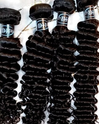 D'Lynne  Deep Curly Bundles